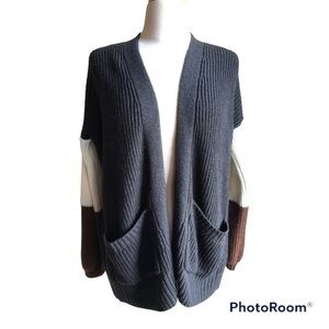 Lumiere sweater with brown and cream color block balloon sleeves medium